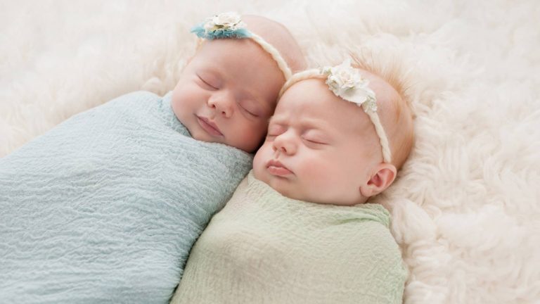 Give Your Baby the Best Sleep with Baby Swaddles